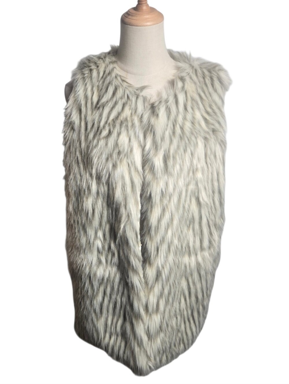 Cynthia ROWLEY.Faux Fur Zebra Vest in Light Gray and Cream